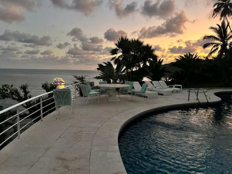 VENTA “Residencia Frente al Mar – Acapulco”