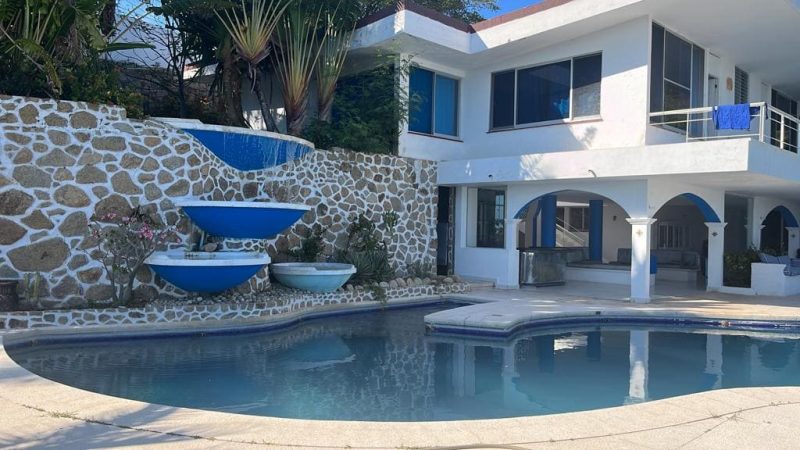 VENTA “Residencia Frente al Mar – Acapulco”